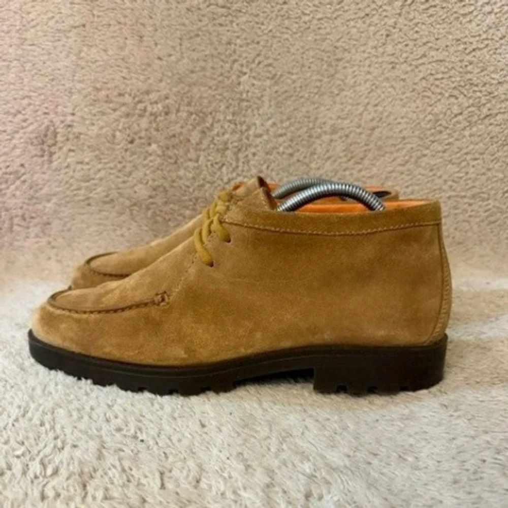Santoni Moc-Toe Lace Up Suede Chukka Boots Mens Tan Lug Sole Made In Italy EUC